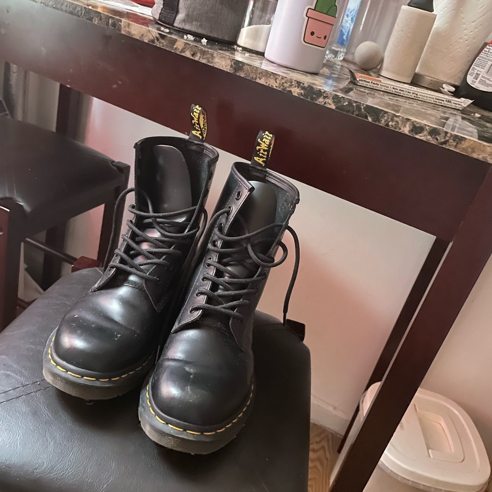 Dr. Martens 1460 Womens